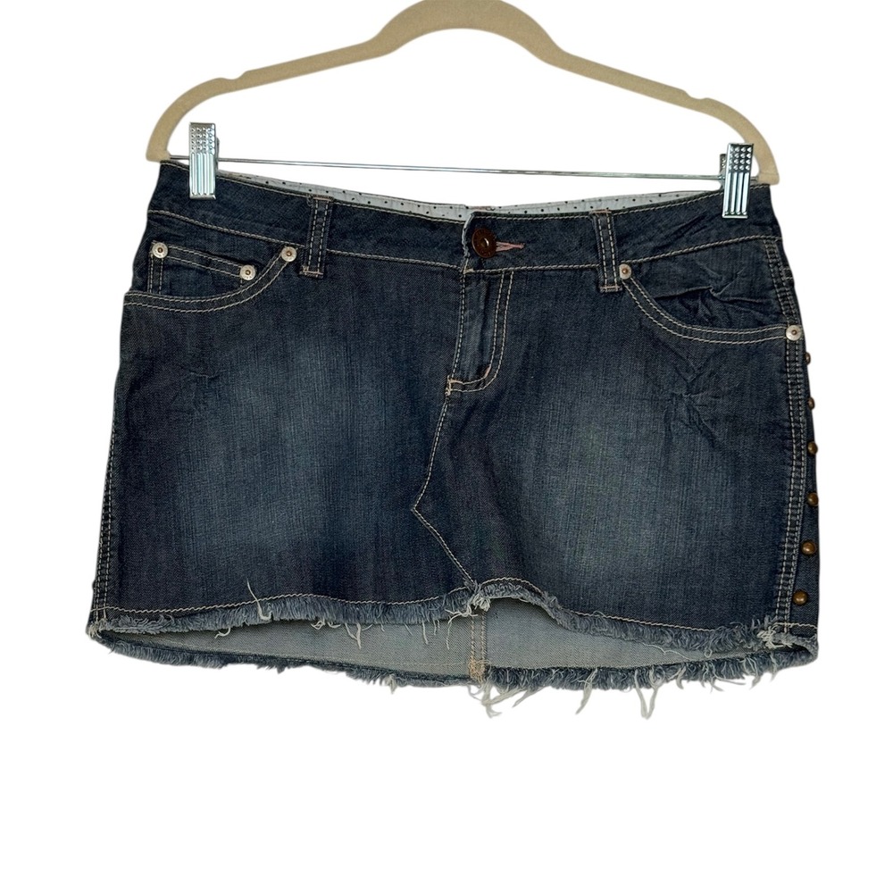 DKNY Jeans Vintage Denim Micro Mini Skirt‎ Frayed Hem Studded Women's Size 9